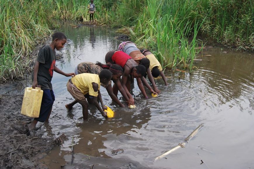 ARMUT IN UGANDA – ARMUT-SITUATION IN UGANDA ZUSAMMENGEFASST